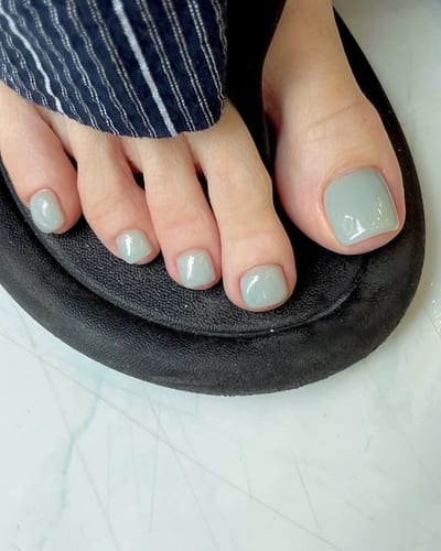 Foot nails gel nails, example 4 — Miao Nail Asakusa