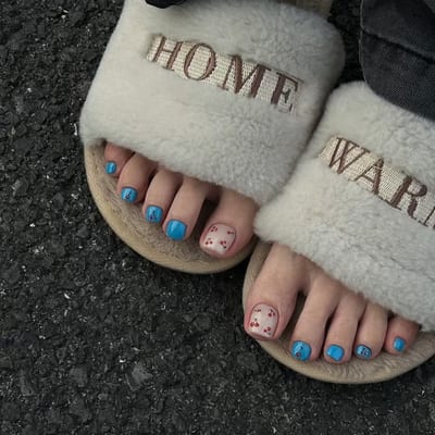 Foot nails gel nails, example 12 — Miao Nail Asakusa