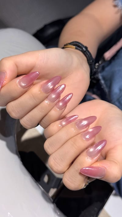 Gradient gel nails, example 5 — Miao Nail Asakusa
