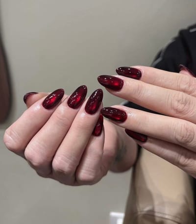 Magnetic / Cat eye gel nails, example 5 — Miao Nail Asakusa