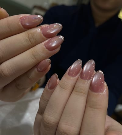 Magnetic / Cat eye gel nails, example 7 — Miao Nail Asakusa