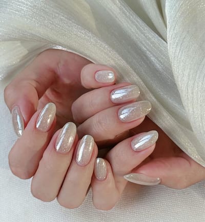 Mirror gel nails, example 2 — Miao Nail Asakusa