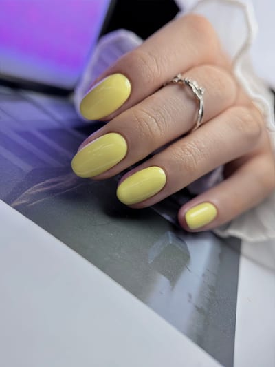 One color gel nails, example 7 — Miao Nail Asakusa