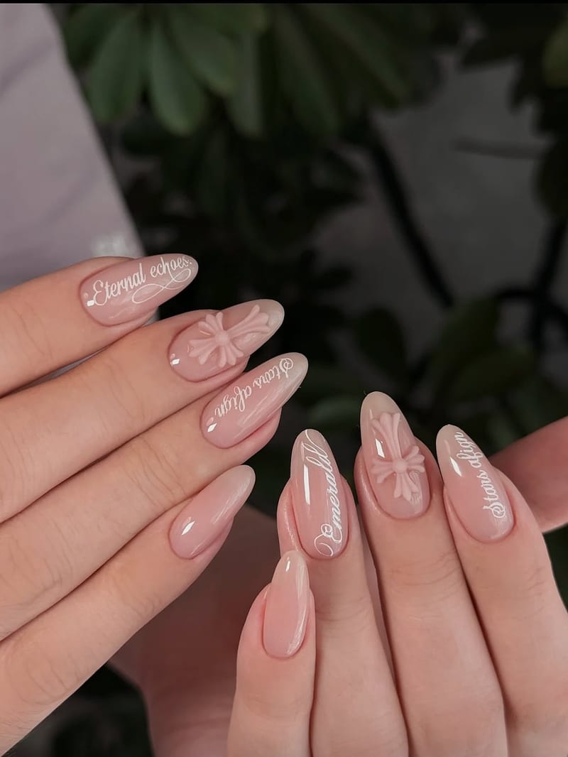 Simple design at Miao Nail Asakusa