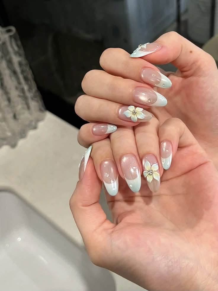 Premium design at Miao Nail Asakusa