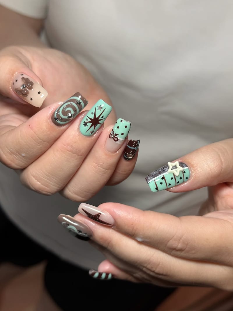 Luxury design at Miao Nail Asakusa