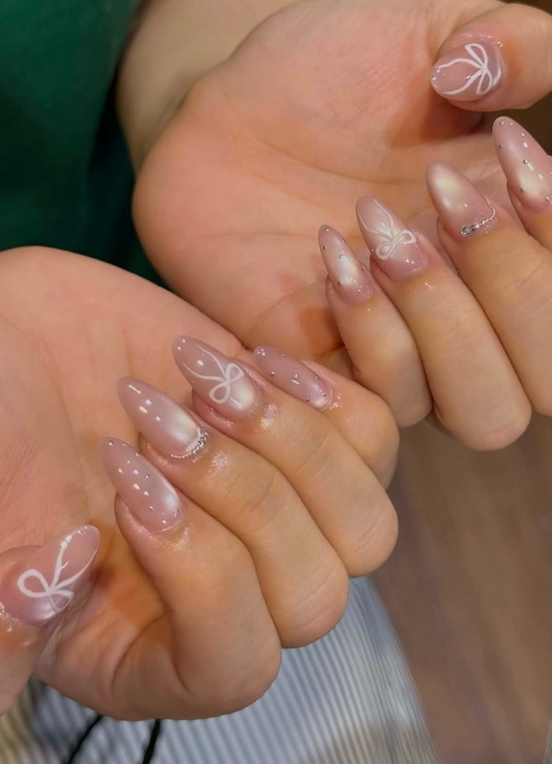 Simple design at Miao Nail Asakusa