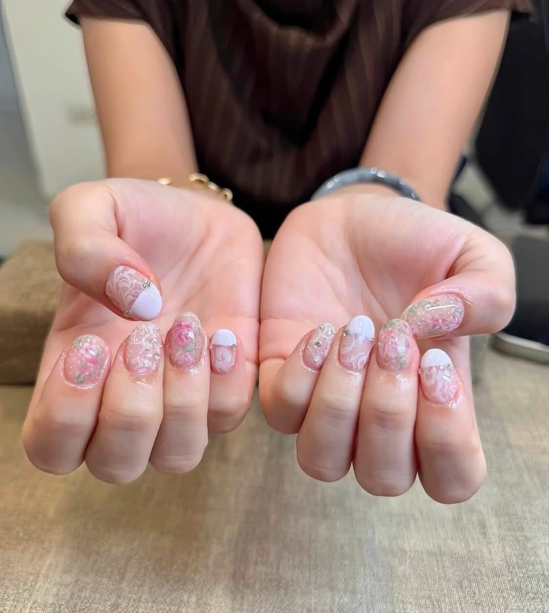 Premium design at Miao Nail Asakusa