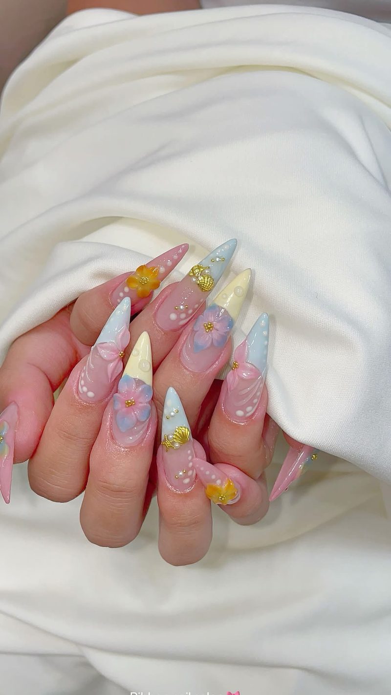 Luxury design at Miao Nail Asakusa